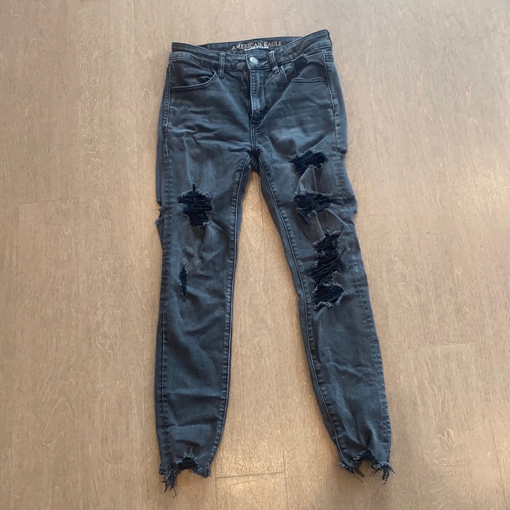 American Eagle High-Rise, Super Stretch, Ripped, Skinny Jeans in Black